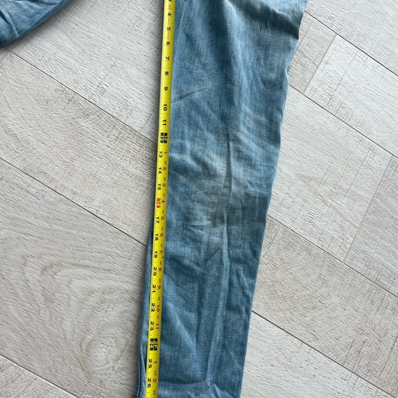 Edyson SOHO Relaxed Boyfriend Distressed Blue Jeans. Size 27 - Picture 4 of 6